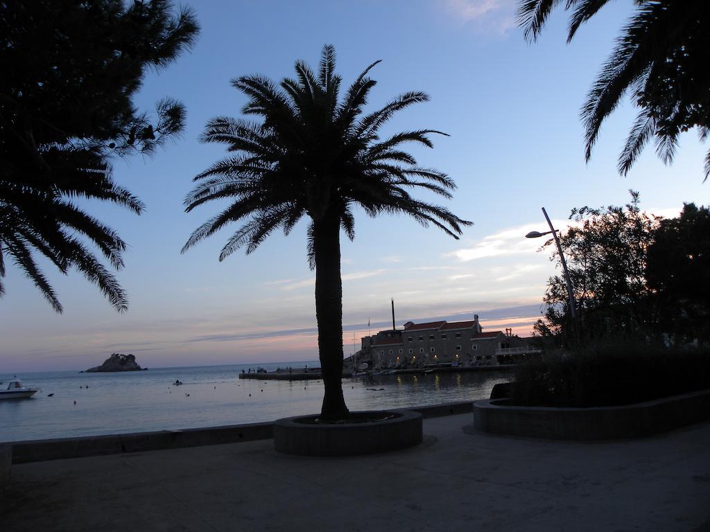 Apartments Almaja Villa Petrovac Exterior foto